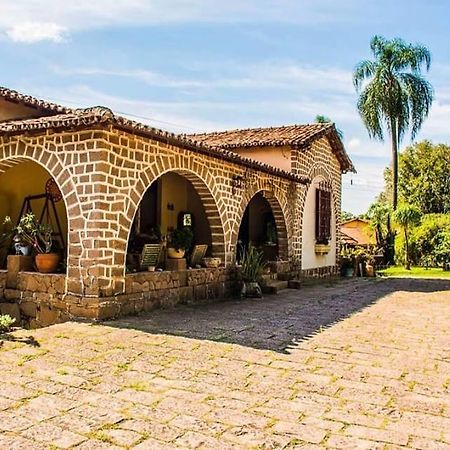 Pousada Fazenda Sant'Ana Виньеду Экстерьер фото