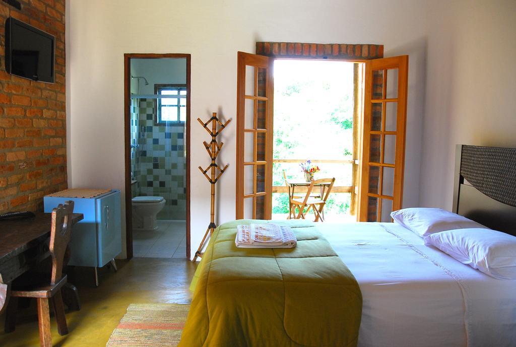 Pousada Fazenda Sant'Ana Виньеду Экстерьер фото
