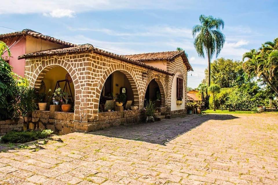 Pousada Fazenda Sant'Ana Виньеду Экстерьер фото
